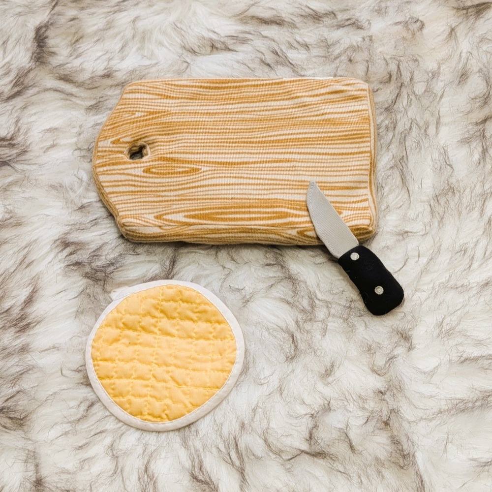 Plush Pretend Play Cutting Board Knife Oven Mitt Bread PB&J Pepperoni Egg